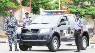 Police-checkpoint